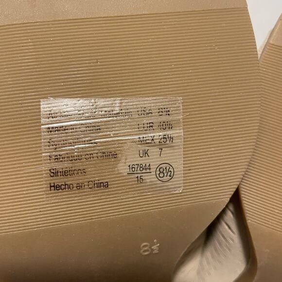 American Eagle Brand Size 8.5 Taupe Colored Slip on Heeled Sandals Suede Like - Picture 5 of 6